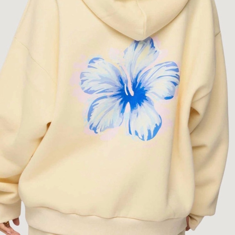 Edikted Soft Yellow Hoodie